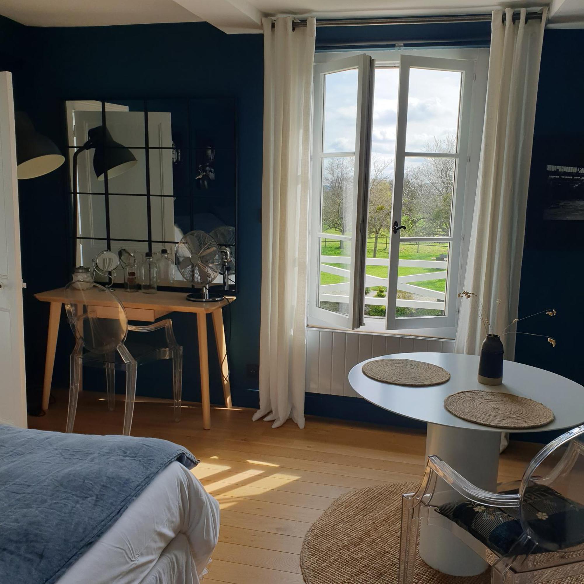 Par Hasard Ou Pas Bed & Breakfast Saint-Martin-aux-Chartrains Ngoại thất bức ảnh